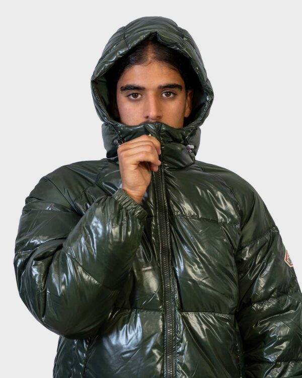 Doudoune unisexe Pyrenex Khaki avec capuche protectrice