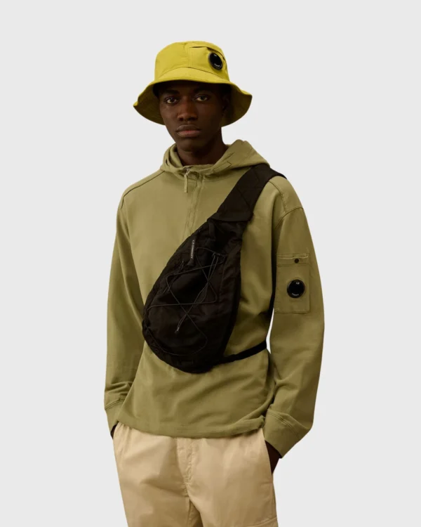 cp company rucksack noir profil